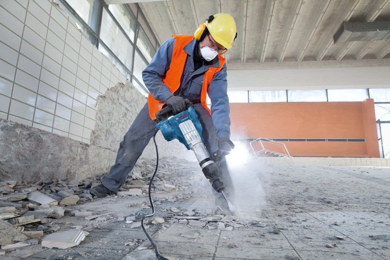 Bosch-Professional-GSH-11-VC-0611336000-Martello-Demolitore03