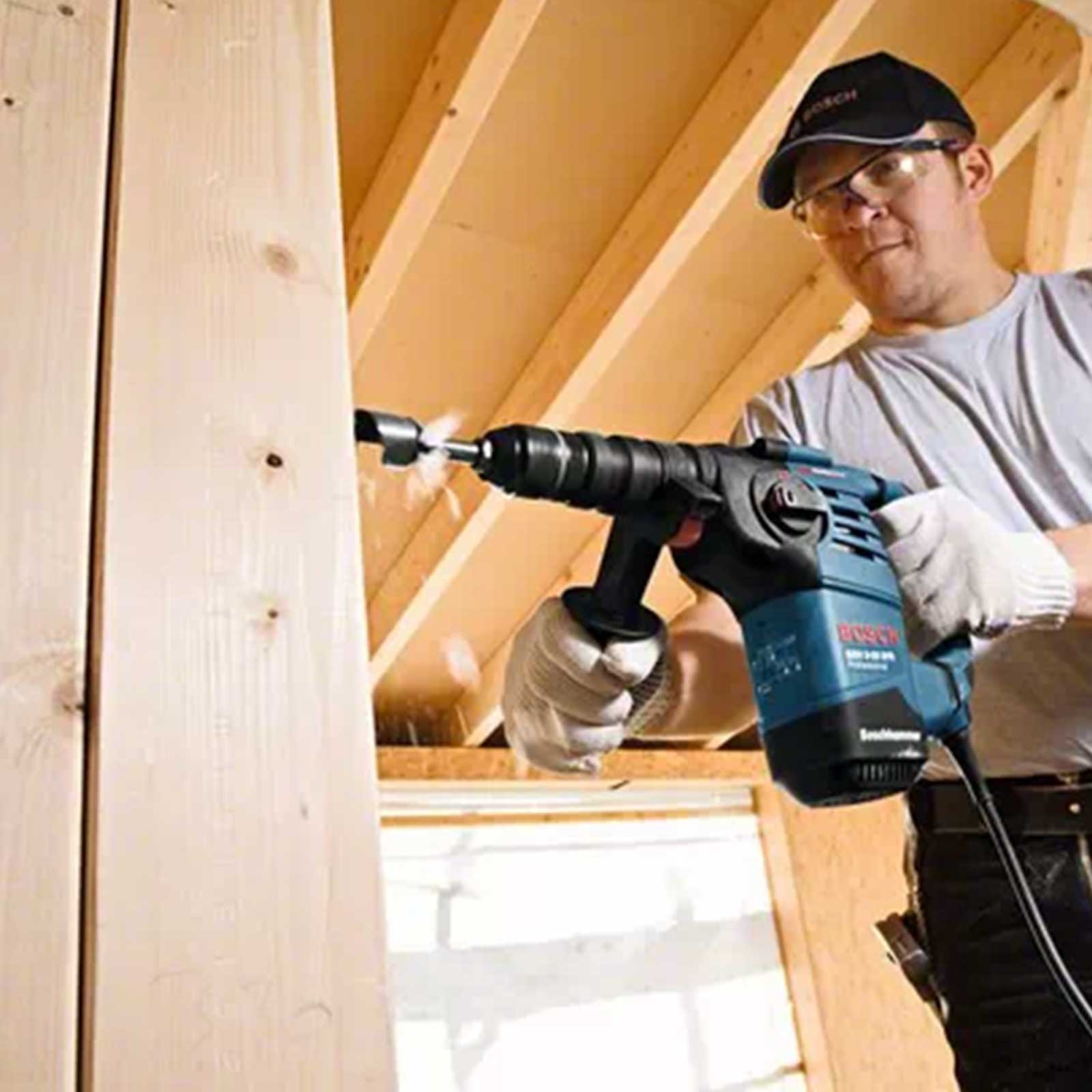 Bosch-GBH-3-28-DFR-Professional-martello-perforatore-con-attacco SDS-PLUS-ambientata Bosch GBH 3-28 DFR Professional martello perforatore con attacco SDS PLUS